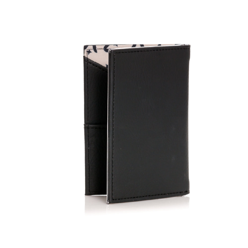 PORTAPASAPORTE PRAGA NEGRO CON BORDADO