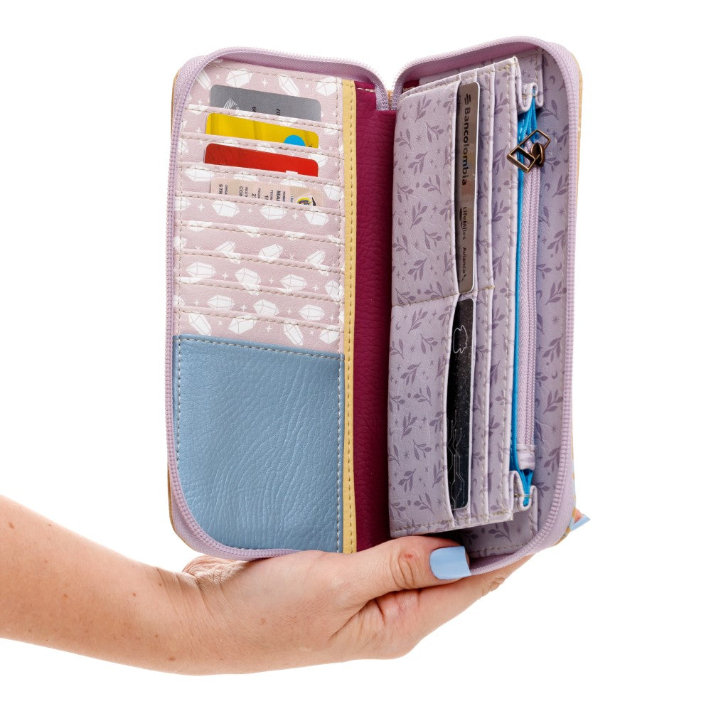 BILLETERA PARA MUJER BALI MOSTAZA EN CUERO VEGANO CON PULSERA