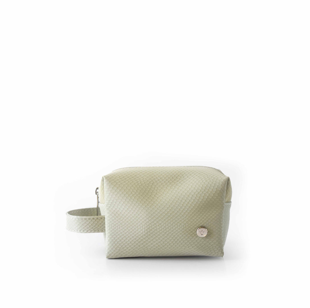 cosmetiquera mini parís color verde con cremallera y pulsera