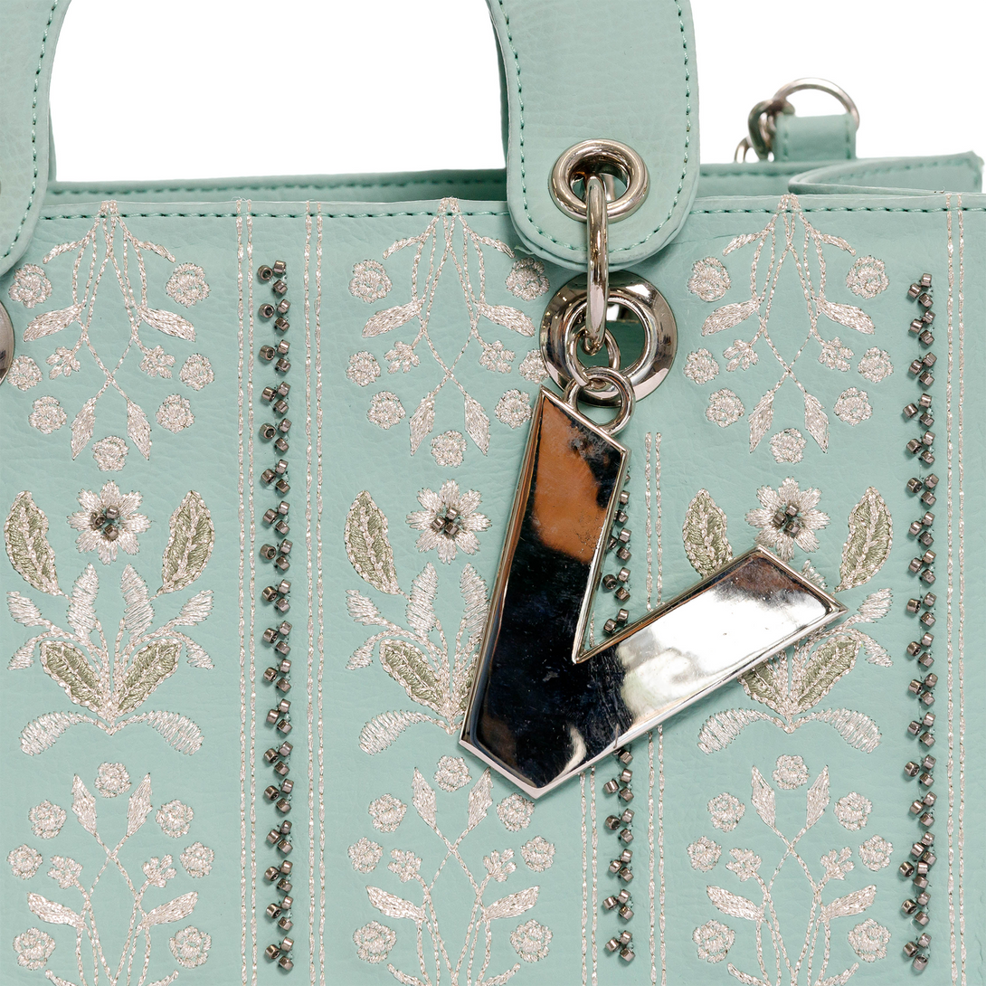 CARTERA PARA MUJER MINI ESPAÑA VERDE CON CARGADERA EN CADENA