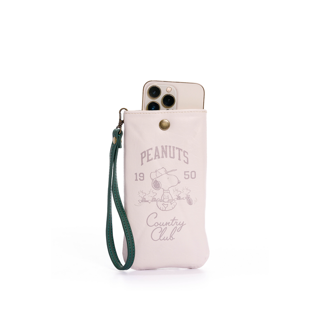 Estuche para gafas o celular Snoopy fabricadoenmaterialPVCyestampadodesnoopyfuncionaparagafasdesololentesdemonturatambiénparacelular