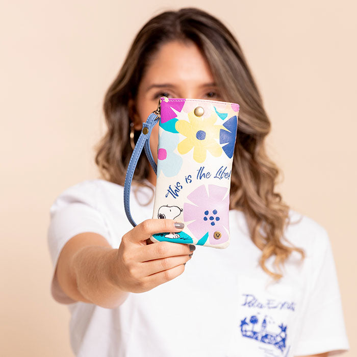 ESTUCHE DE GAFAS O CELULAR PARA MUJER SNOOPY FLORES CON PULSERA Y BROCHE