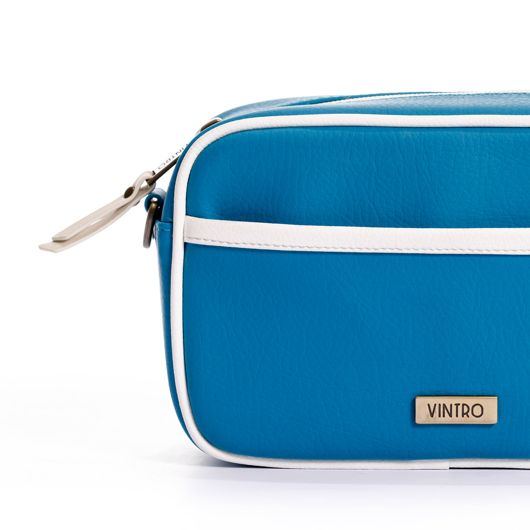 manos libes solido para mujer, fabricado en pvc con correa, en color azul hortensia
