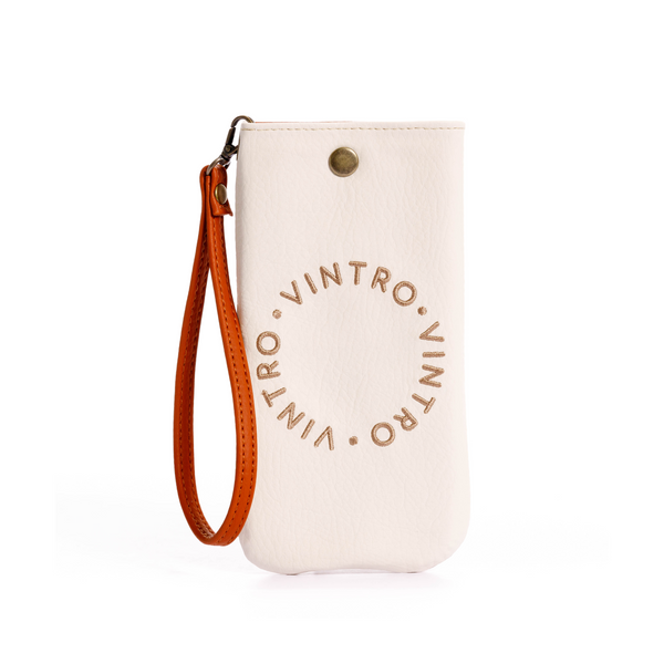 estuche para gafas o celular en color solido, fabricado en pvc, con pulsera y bordado color granate