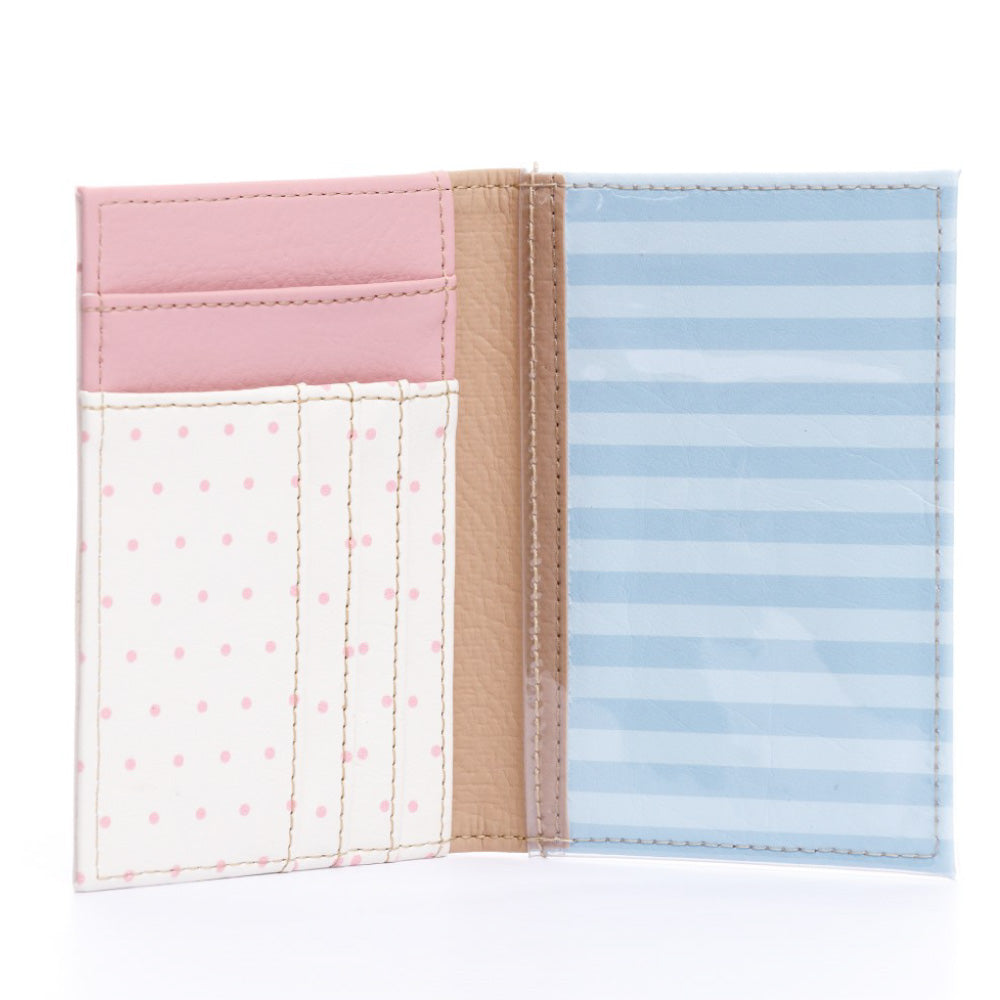 PORTAPASAPORTE PRAGA PARA MUJER BEIGE SNOOPY