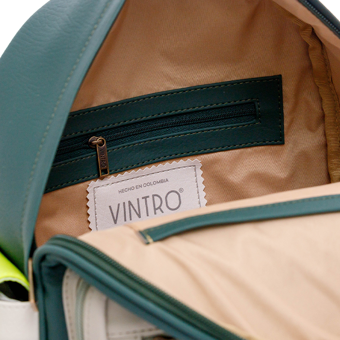 MORRAL PARA MUJER NOMAD VERDE CON BOLSILLO POSTERIOR