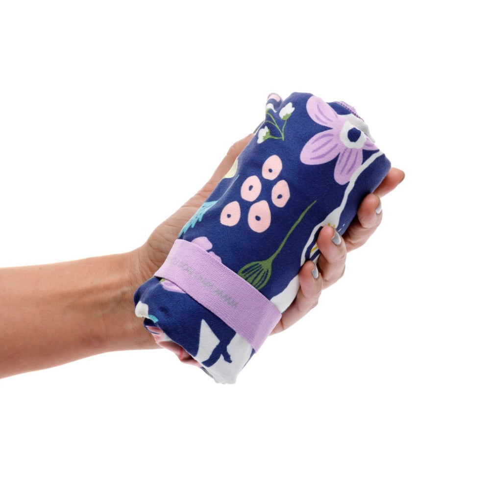 TOALLA DE MICROFIBRA PARA MUJER SNOOPY FLORES