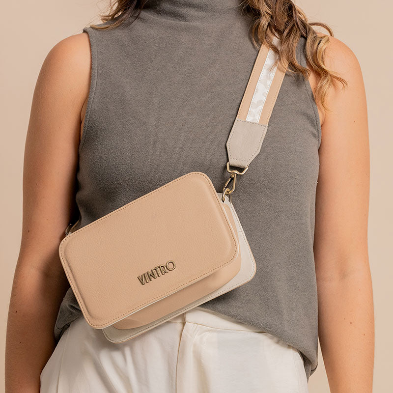 MANOS LIBRES PARA MUJER VIENA BEIGE CON CARGADERA EXTRAIBLE