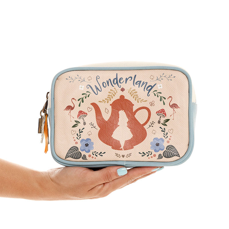 COSMETIQUERA MALASIA WONDERLAND